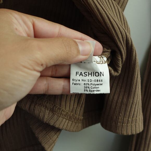 NWT Fashion Womens Slim Fit Cardigan Sweater Button Down Rib Knit Brown Size S - Picture 6 of 6